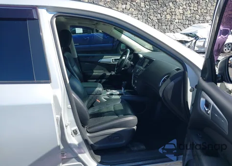 2018 Nissan Pathfinder Sl из США, поврежденный, VIN 5N1DR2MM6JC637969